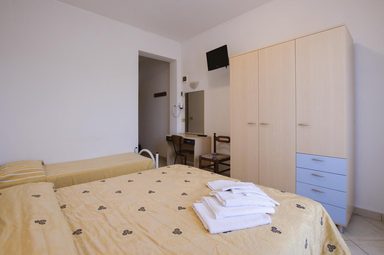 Hotel Edelweiss Cervia Buitenkant foto