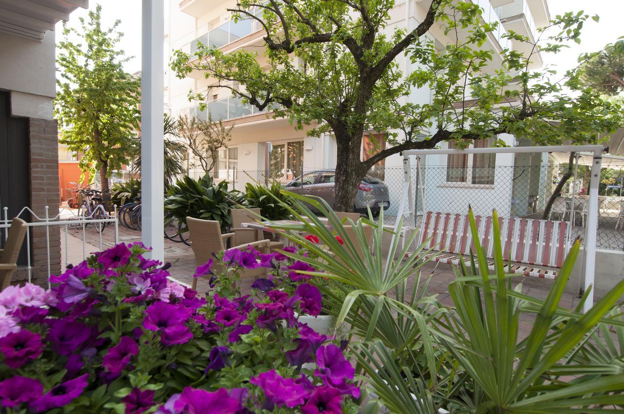 Hotel Edelweiss Cervia Buitenkant foto
