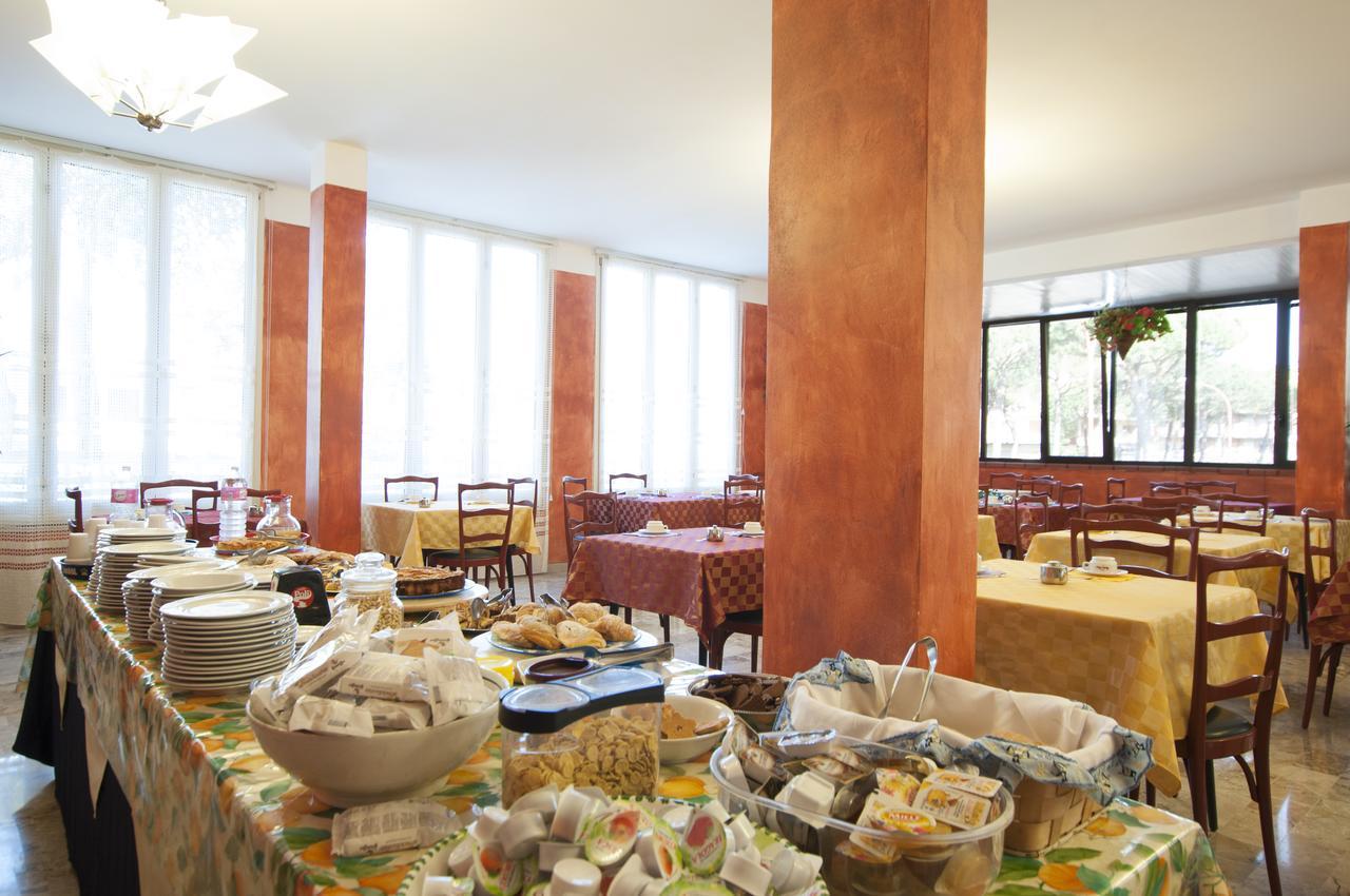 Hotel Edelweiss Cervia Buitenkant foto