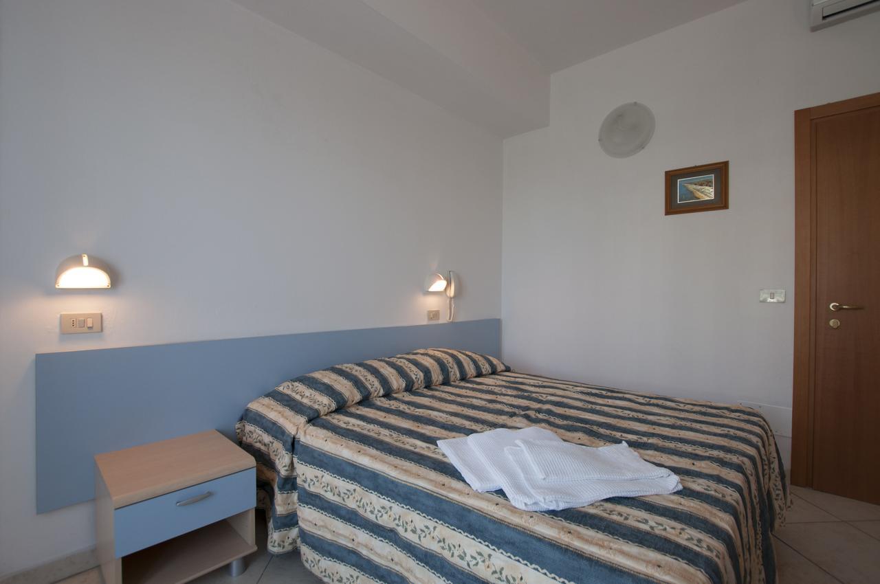 Hotel Edelweiss Cervia Buitenkant foto
